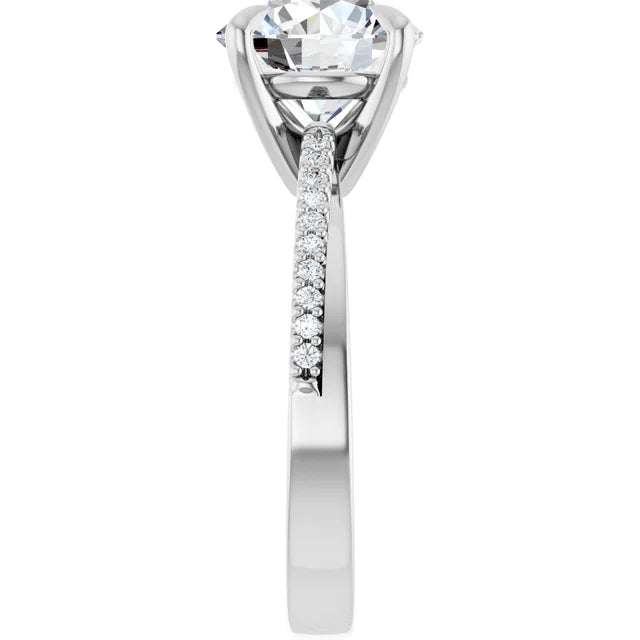Custom Round Cut Diamond Ring