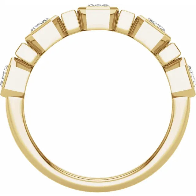 Unique Emerald 1.50 Carats Diamond Band