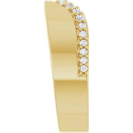 Diamond Contour Band 1/5ctw