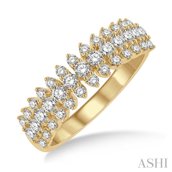 Gorgeous Triple Row Graduated Diamond Band in 14K Gold