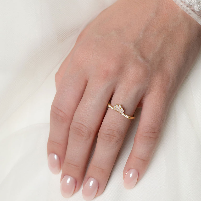 Chevron Diamond Band