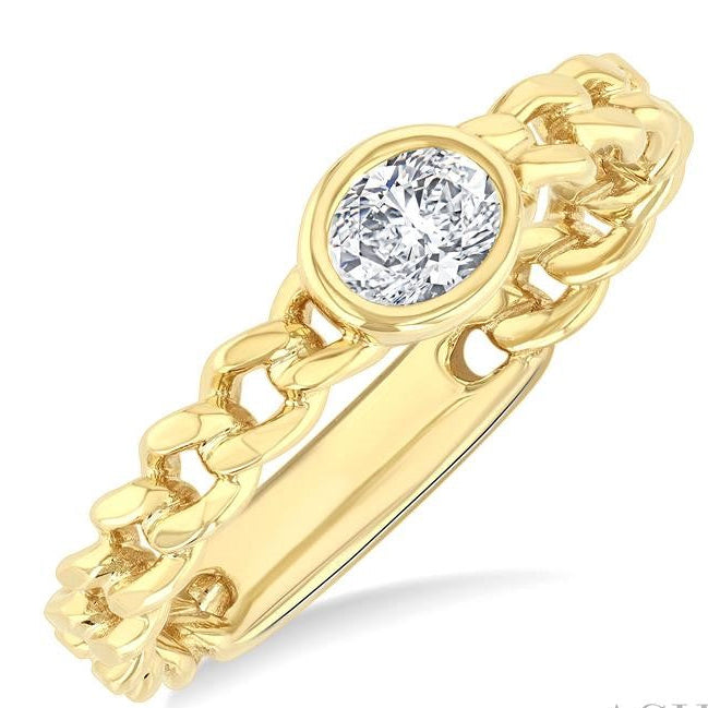 Oval Shape Bezel Curb Link Diamond Fashion Ring