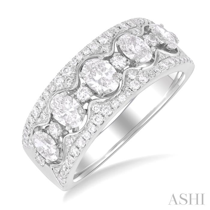 Oval Shape 5 Stone Diamond Band