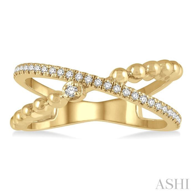 Criss-cross diamond ring
