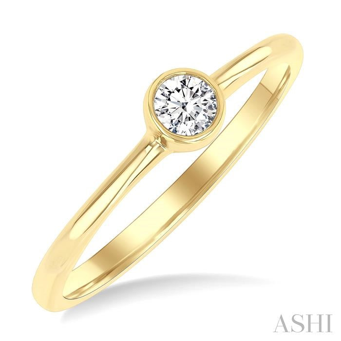 Modern 1/6ct Petite Bezel Set Diamond Fashion Ring in 10K Yellow Gold