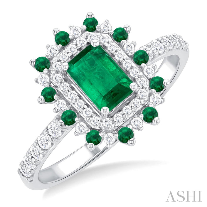 Emerald Diamond Ring