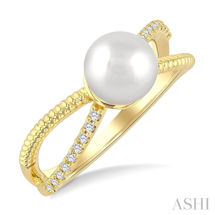 Modern Design Pearl and Diamond Criss-Cross Fashion Ring in 10K Yellow Gold