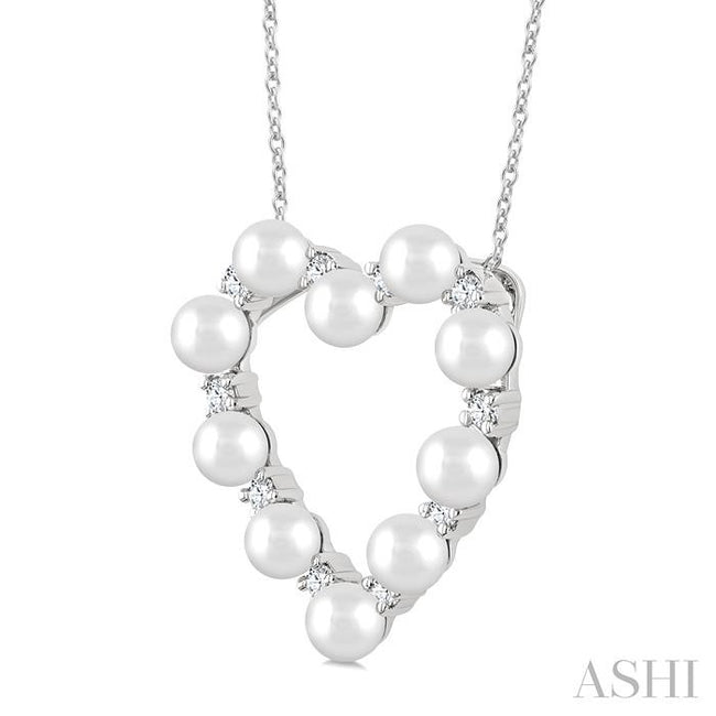 Delicate Pearl and Diamond Heart Shape Pendant in 14K White Gold