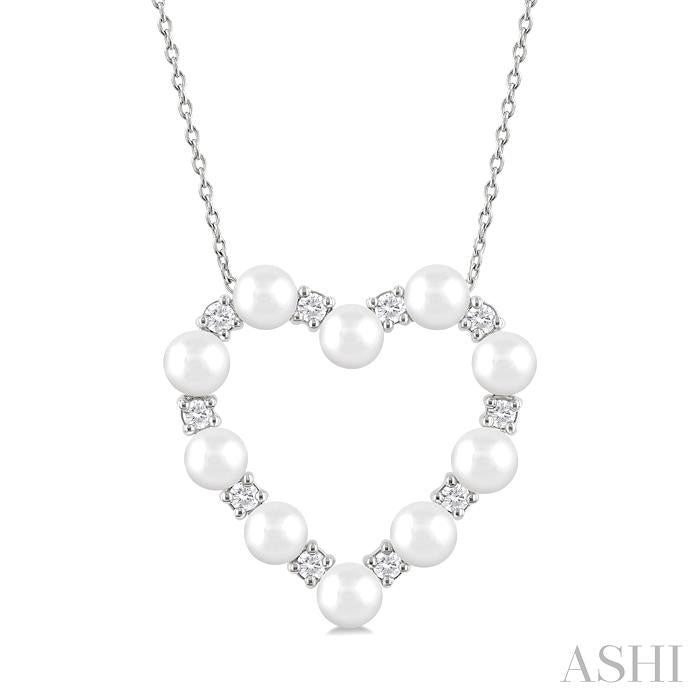 Delicate Pearl and Diamond Heart Shape Pendant in 14K White Gold