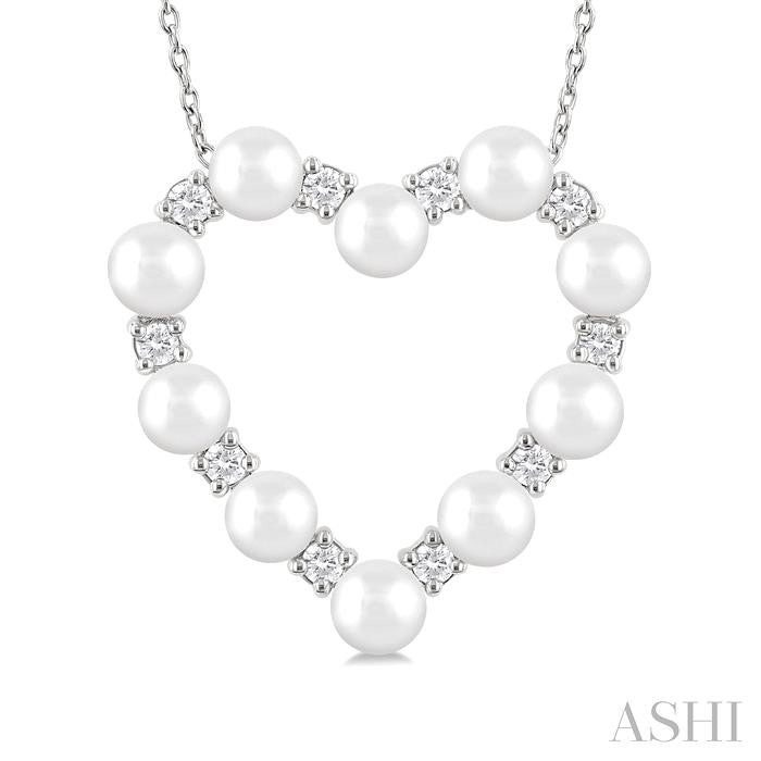 Delicate Pearl and Diamond Heart Shape Pendant in 14K White Gold