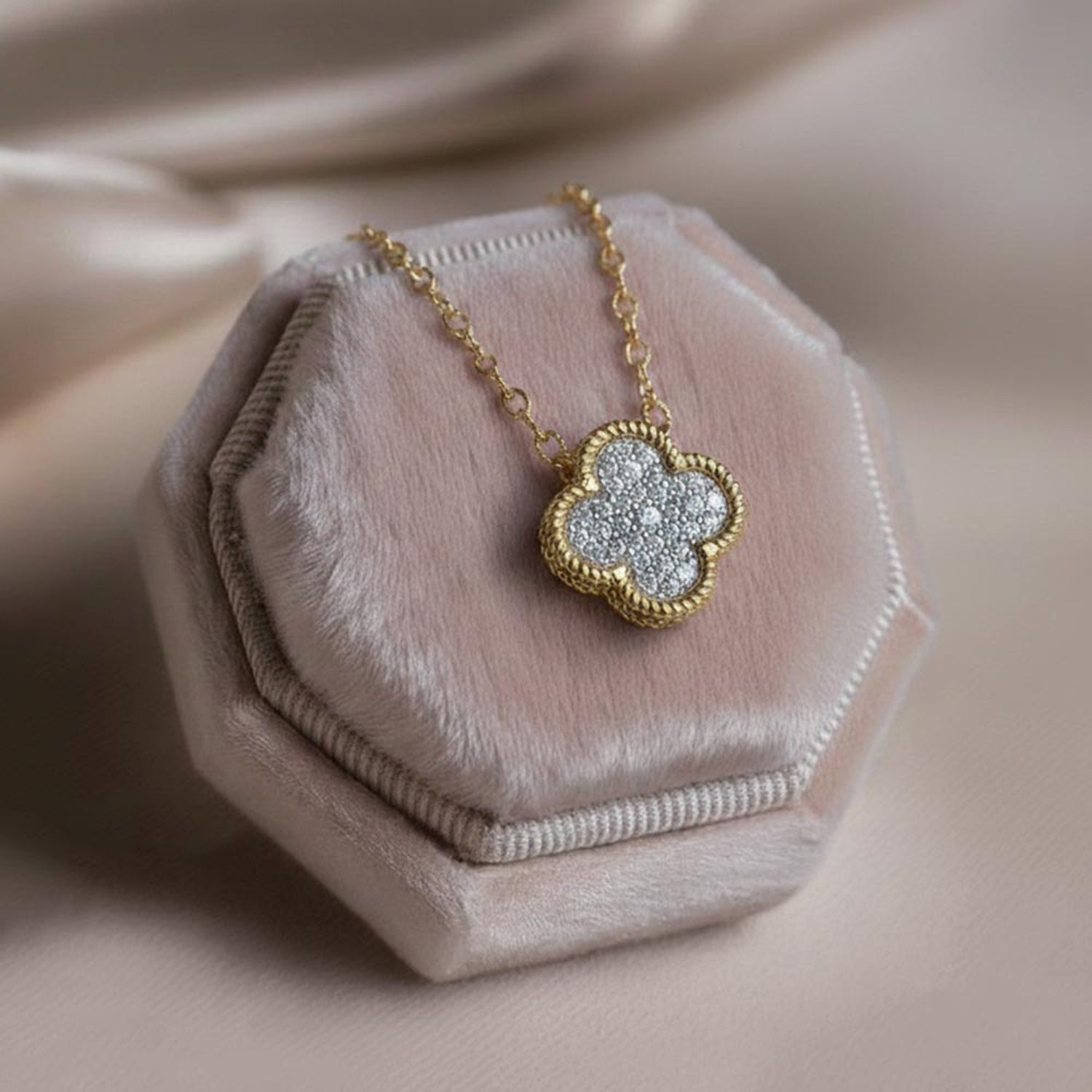 Paper Clip Clover Diamond Necklace