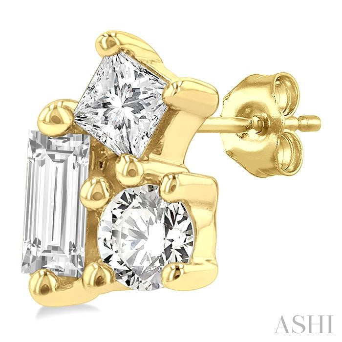 Lovely 1/6ct Petite Tri-Stone Scatter Diamond Fashion Stud Earring in 10K Yellow Gold