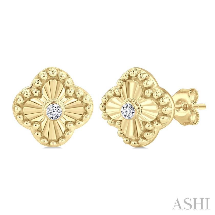 Fluted Clover Beaded Diamond Stud Earrings in 10K Yellow Gold