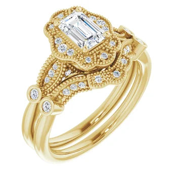 Vintage-Inspired Emerald-Cut Diamond Bridal Set in Yellow Gold