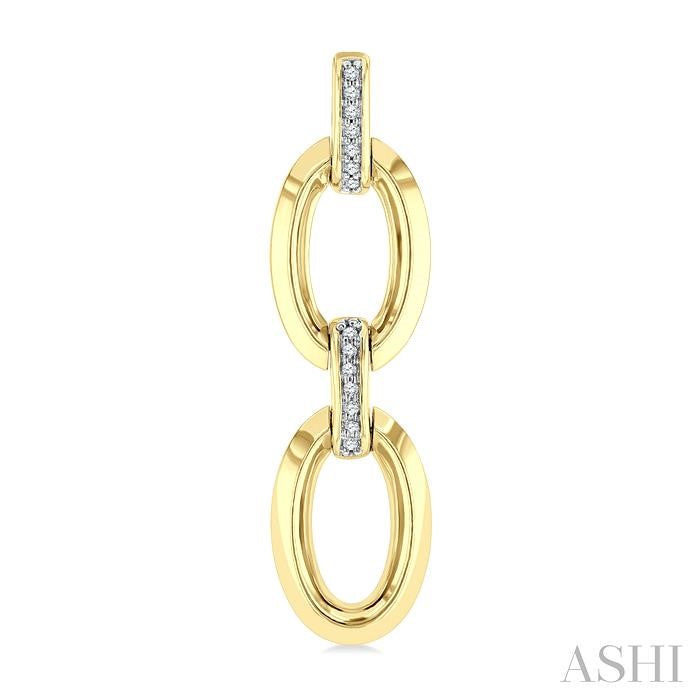 1/10 Ctw Bold Oval Link Single Cut Diamond Fashion Earring in Yellow Gold Vermeil