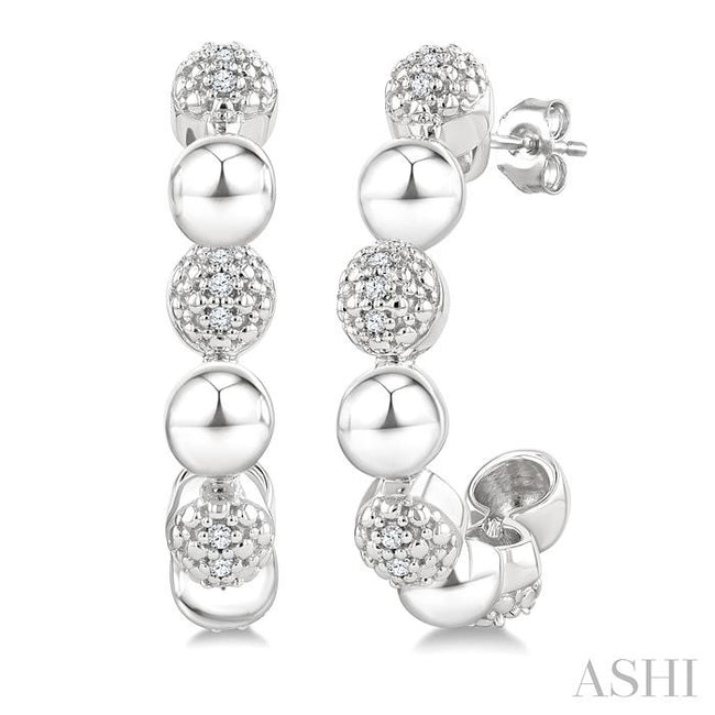1/10 Ctw Bold Bead Design Single Cut Diamond Fashion Half Hoop Earrings in Sterling Silver