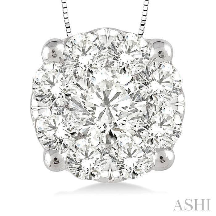 Beautiful 1/2 Ctw Lovebright Round Cut Diamond Pendant in 14K White Gold