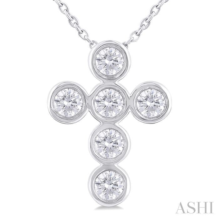 . Natural Diamonds 14k White Gold Bezel Set Diamonds
