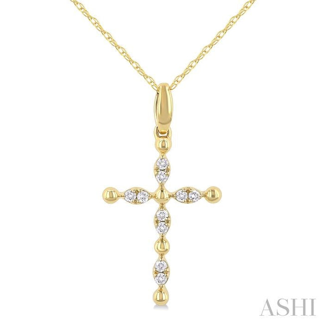 Sparkling Diamond Cross in 10K Gold – A Classic Symbol with Modern Grace