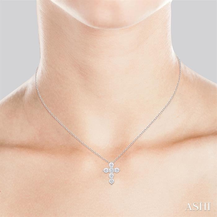 Radiant Round Cut Diamond Cross 6-Stone Pendant in 14K White Gold