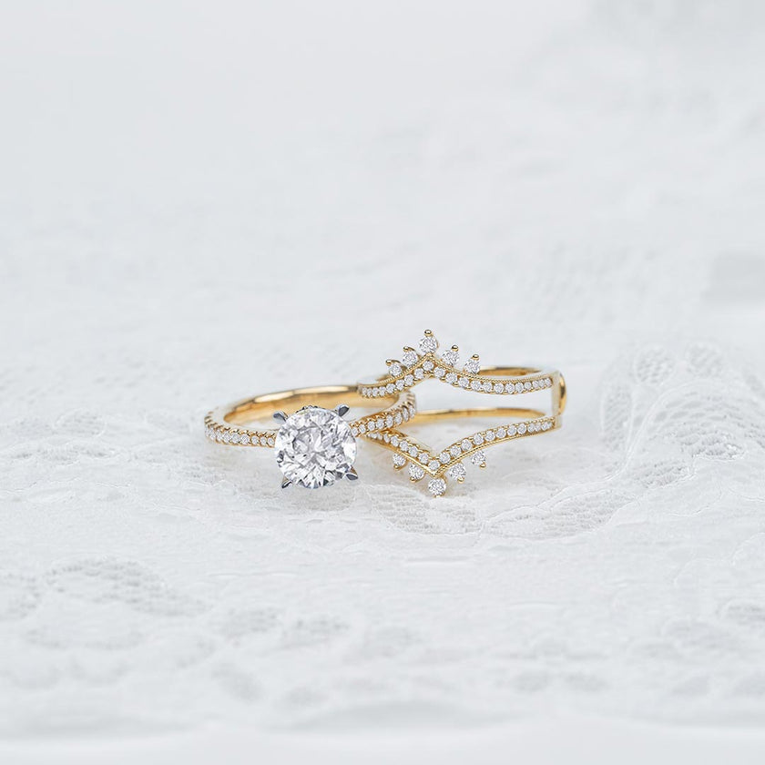 Dazzling Double Chevron Diamond Insert Wedding Ring in 14K Yellow Gold