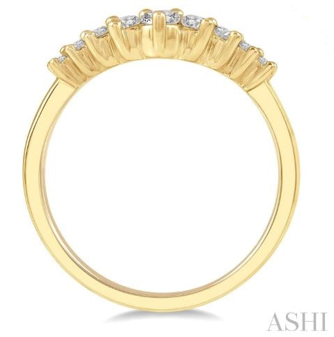 Classy & Elegant Chevron Round Diamond Wedding Band in 14K Yellow Gold | Gemmas Jewelers