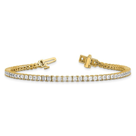 Dazzling Lab Grown Princess Cut Diamond Tennis Bracelet 14K Gold | Gemmas Jewelers 