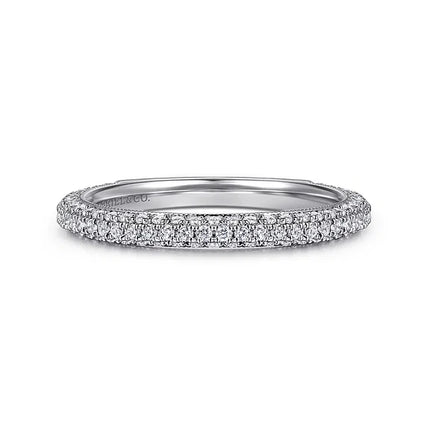 pave diamond band
