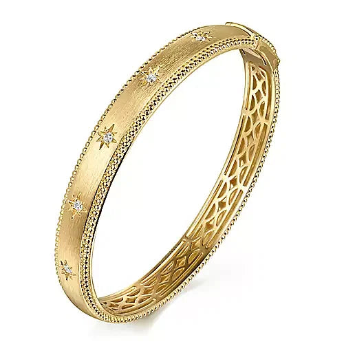 14K Yellow Gold Bujukan Diamond Bangle