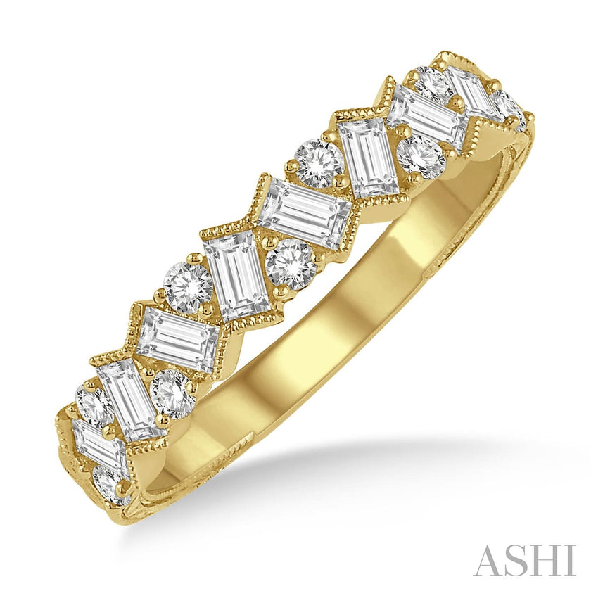 Gorgeous Zigzag Baguette Round Diamond Band in 14K | Gemmas Jewelers