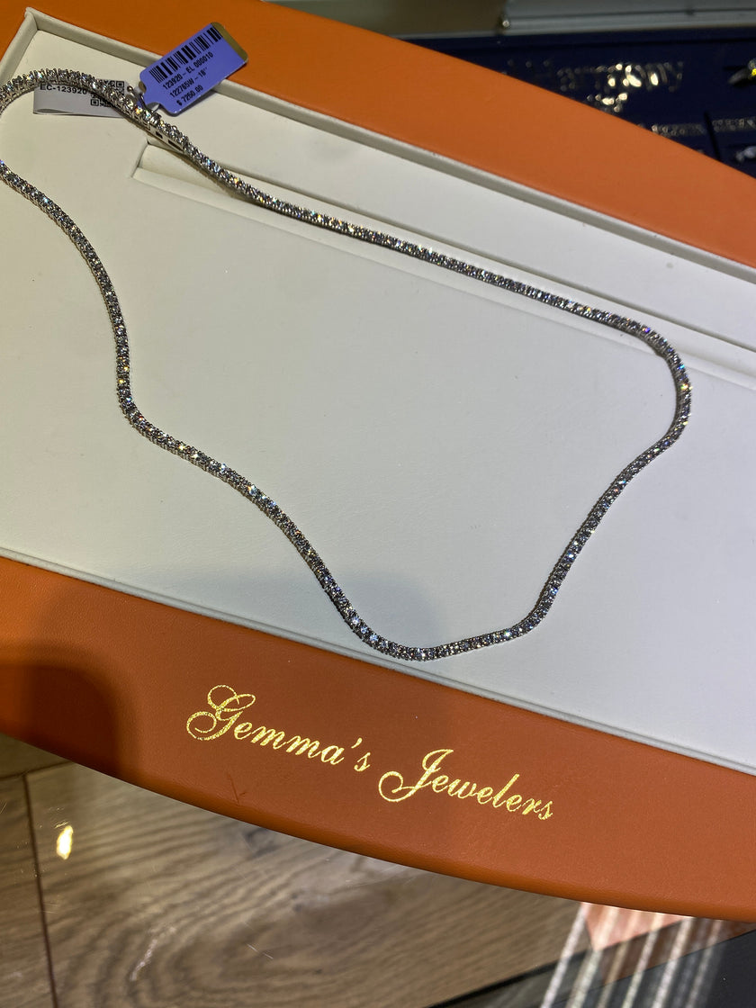 14k White Gold 10.32 Carat Tennis Necklace IGI Certified
