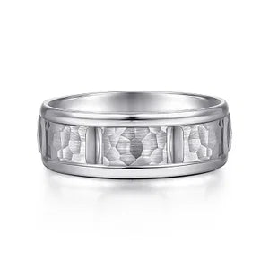 Modern Design Hammered Station Men's Wedding Band 14K Gold | Gemmas Jewelers 4