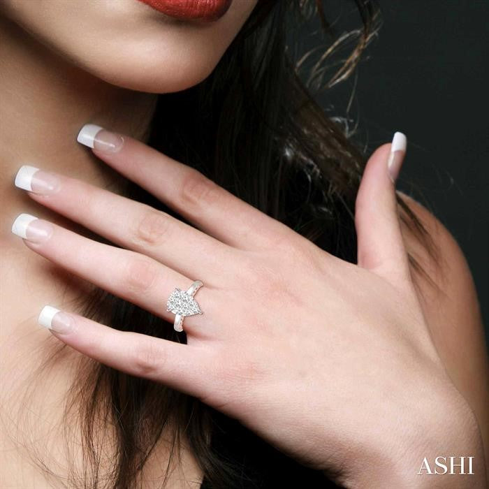 1 Ctw Round Diamond Lovebright Pear Shape Engagement Ring