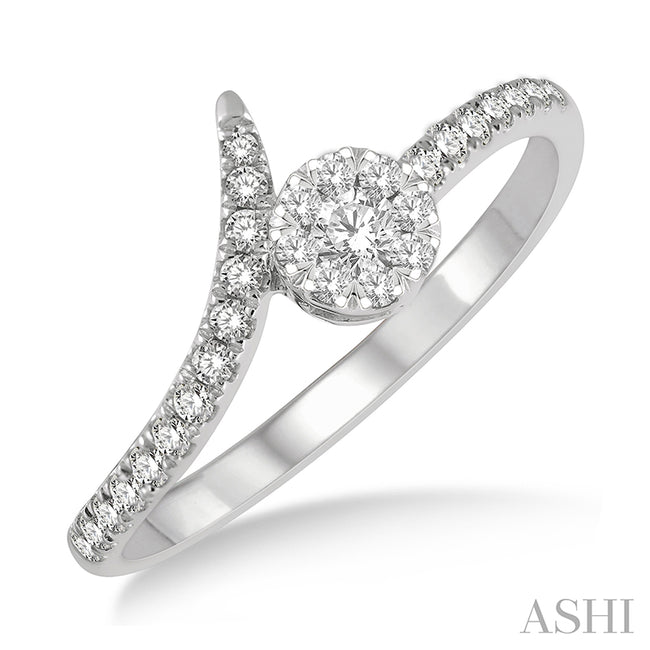 Open End Circular Mount Lovebright Round Cut Diamond