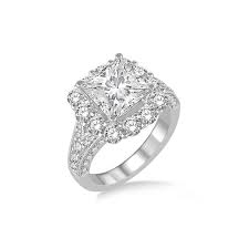 Glamorous 4 Carat Princess Cut Halo Diamond Engagement Ring in 14K Gold | Gemma's Jewelers